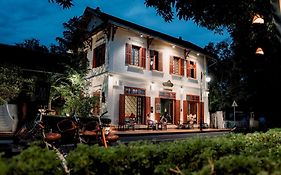 3 นากาส หลวงพระบาง เอ็มแกลเลอรี บาย โซฟีเทล